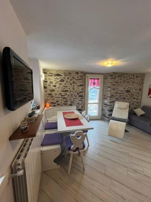 Ferienwohnung Trilocale Con Vista Piste Da Sci Villa d'Allegno Exterior foto